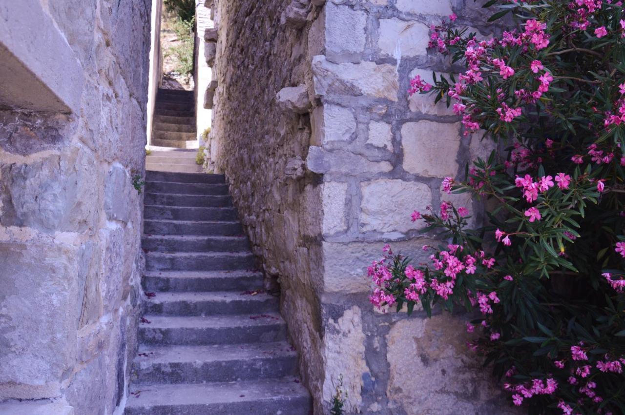 Old Stone House Klaric Apartamento Brela Exterior foto